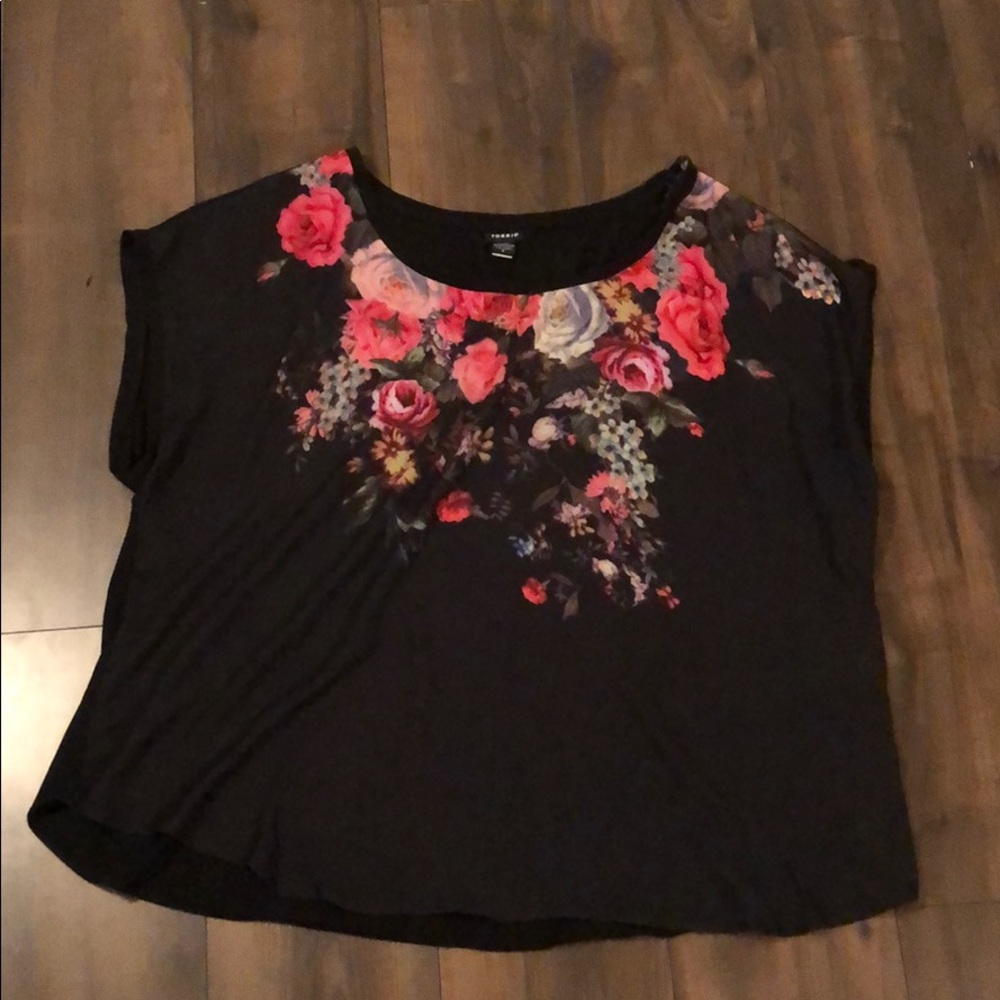 Torrid floral short sleeve